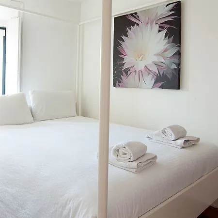 Alfama River Apartment